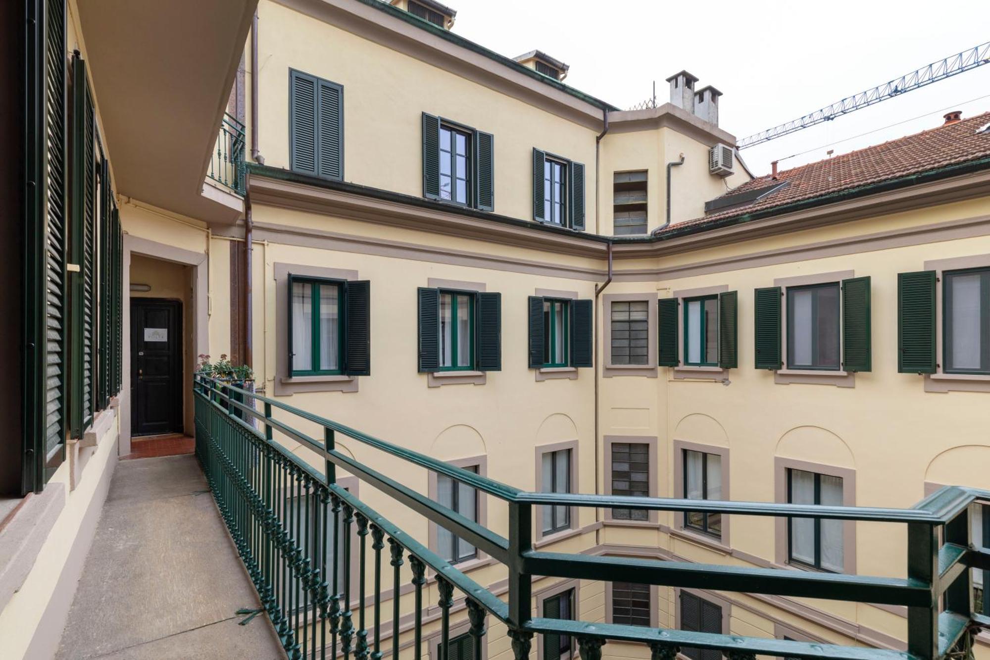 Volta Accomodation Milan Exterior photo